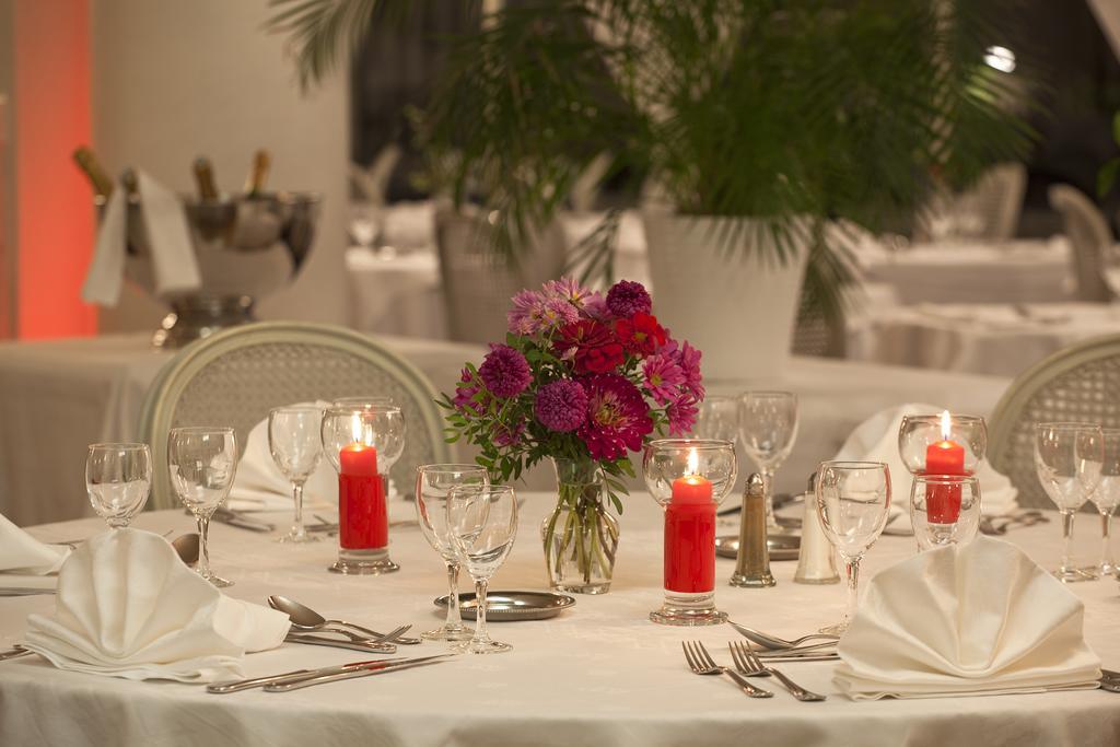 Logis Hotel Royal Saint-Mart Royat Eksteriør billede