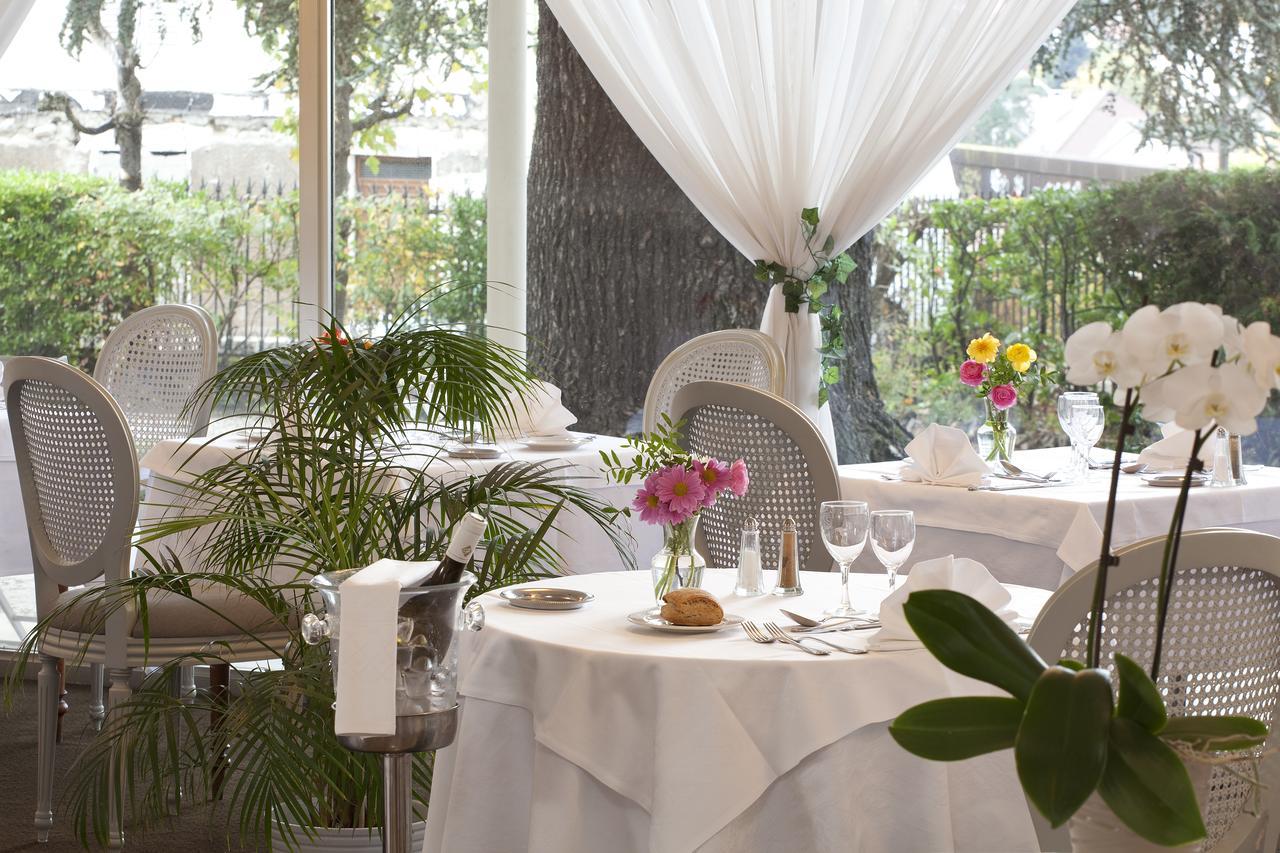Logis Hotel Royal Saint-Mart Royat Eksteriør billede